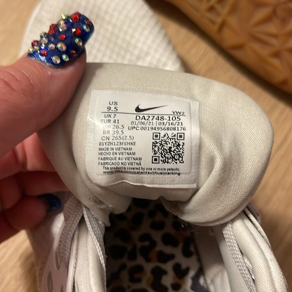NIKE White Leopard Airmax Sneakers Size 9.5 - Picture 11 of 11